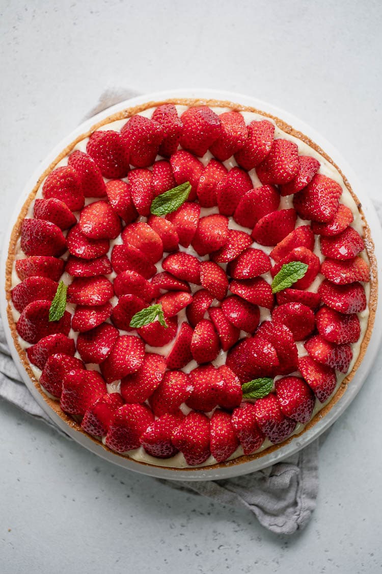 dressage des fraises pour la tarte aux fraises